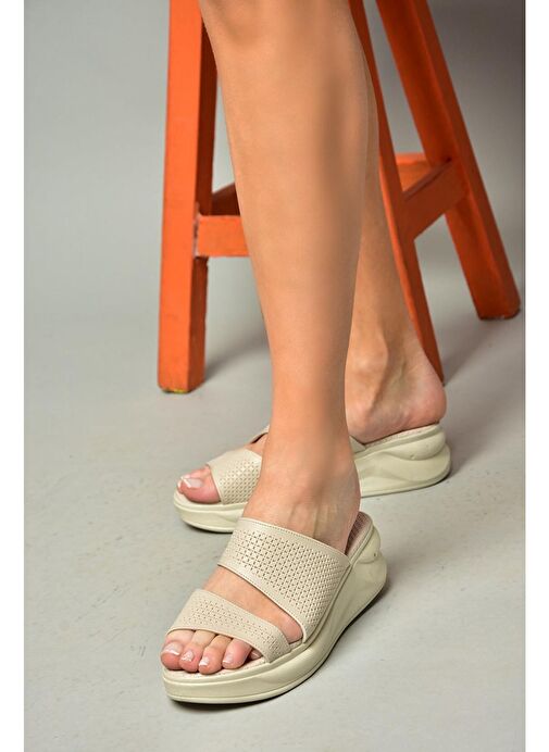 S713930309 Bej Kalın Tabanlı Kadın Terlik - Görsel 3