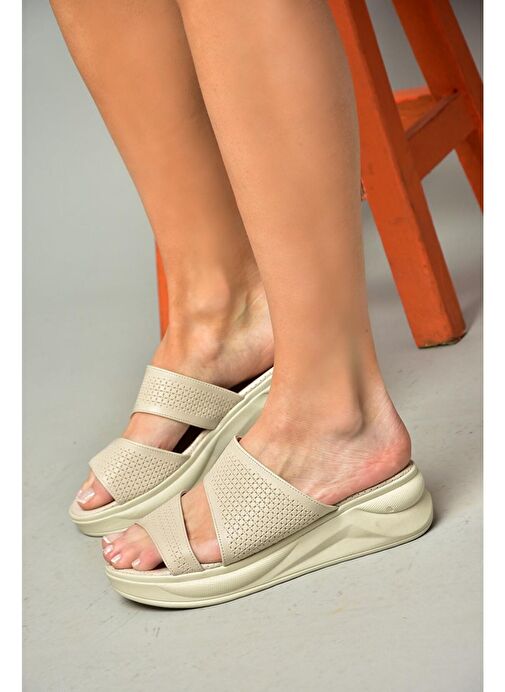 S713930309 Bej Kalın Tabanlı Kadın Terlik - Görsel 5