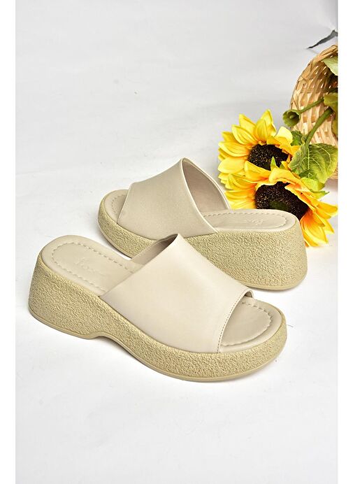 S996741209 Bej Kalın Tabanlı Kadın Terlik - Görsel 6