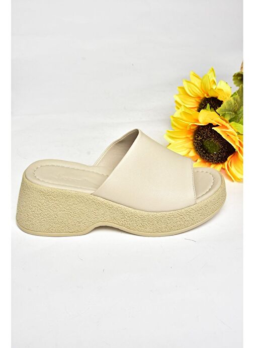 S996741209 Bej Kalın Tabanlı Kadın Terlik - Görsel 7