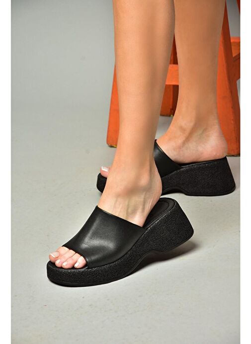 S996741209 Siyah Kalın Tabanlı Kadın Terlik - Görsel 5
