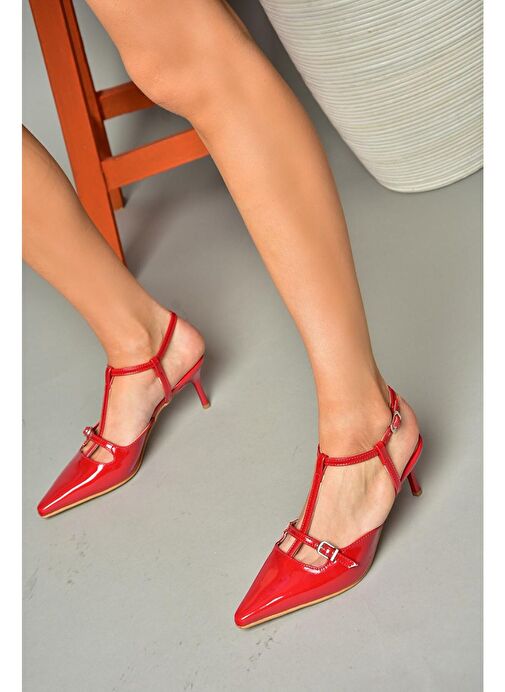 S654071208 Kırmızı Rugan Alçak Topuklu Kadın Ayakkabı - Görsel 2