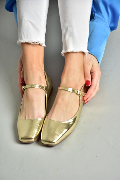 Fox Shoes Altın Kadın Rugan Babet 12273 - Görsel 3