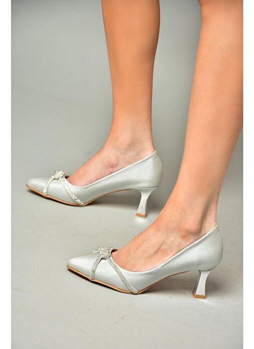 S246061604 Gümüş Kumaş Kalın Topuklu Kadın Abiye Ayakkabı - Görsel 5