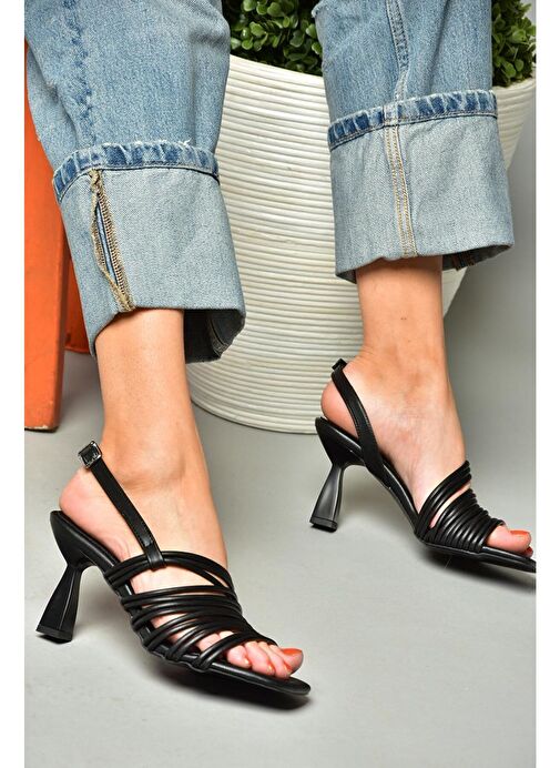 Fox Shoes Siyah Kadın Topuklu Ayakkabı 12403 - Görsel 4