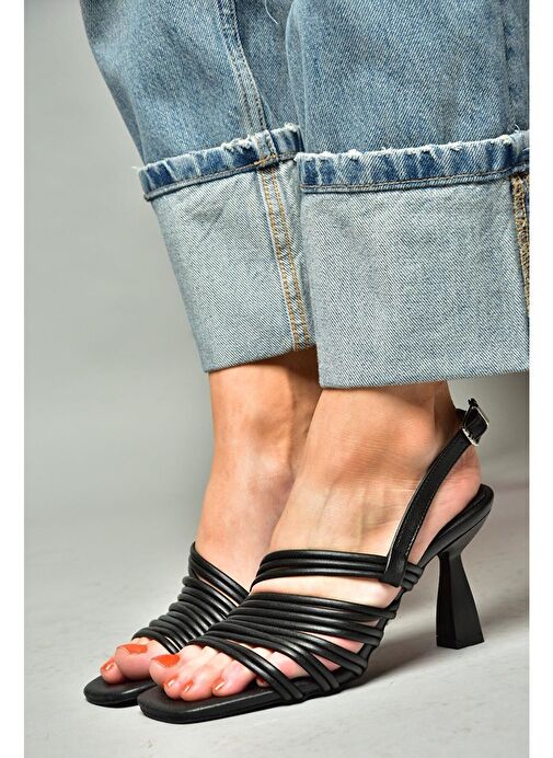 Fox Shoes Siyah Kadın Topuklu Ayakkabı 12403 - Görsel 6