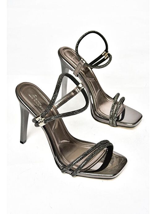 S251776034 Platin Ayna İnce Topuklu Kadın Abiye Ayakkabı - Görsel 8