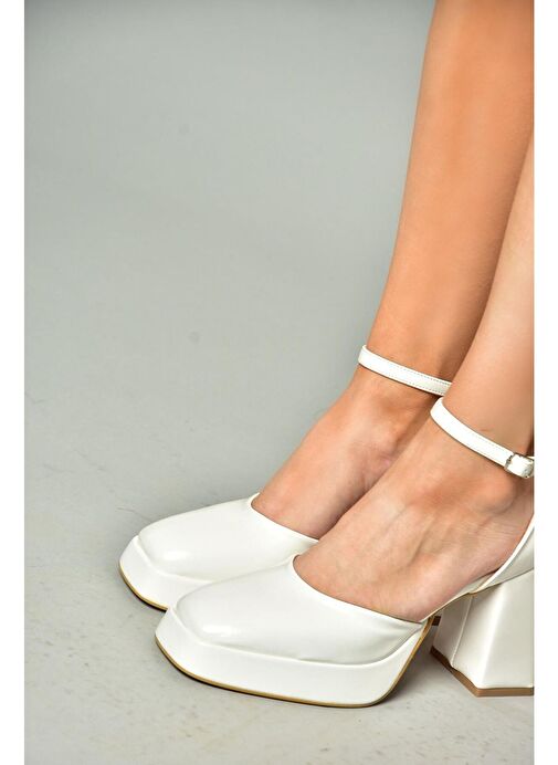 S282030308 Beyaz Rugan Kalın Topuklu Kadın Ayakkabı - Görsel 2
