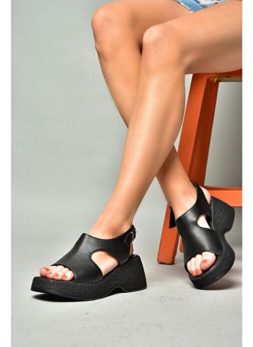 S996945009 Siyah Yüksek Tabanlı Kadın Sandalet - Görsel 4