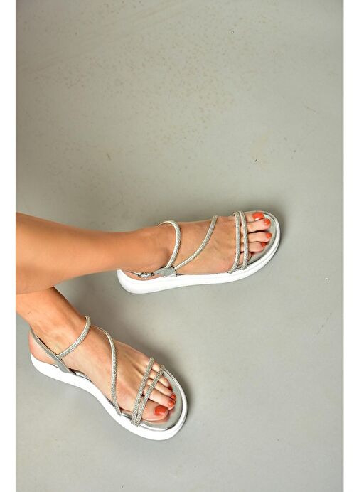 S404085109 Gümüş Alçak Tabanlı Kadın Sandalet - Görsel 3