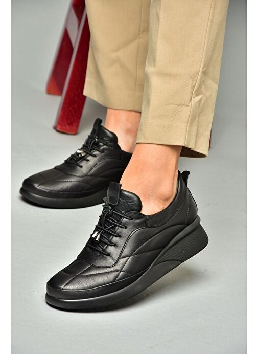 P555193203 Siyah Hakiki Deri Comfort Ortopedik Taban Kadın Ayakkabı - Görsel 3