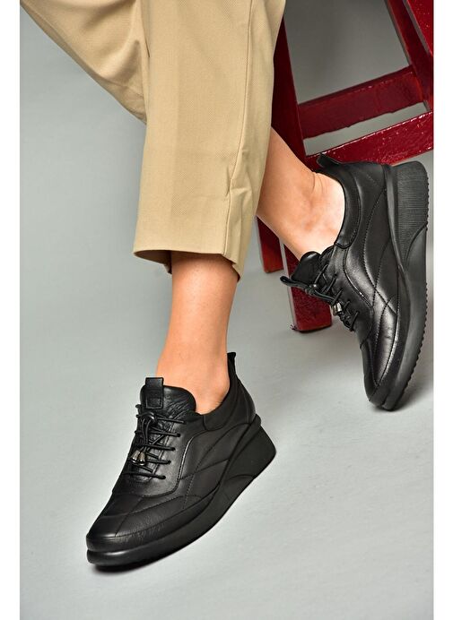 P555193203 Siyah Hakiki Deri Comfort Ortopedik Taban Kadın Ayakkabı - Görsel 4