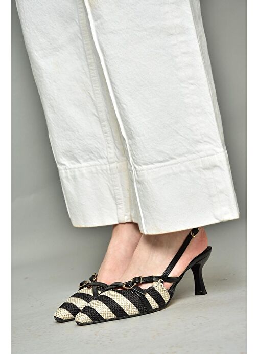 Fox Shoes Siyah-Bej Kadın Topuklu Ayakkabı 12638 - Görsel 5