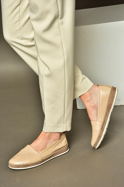 P555002503 Bej Hakiki Deri Günlük Kadın Ayakkabı - Görsel 3