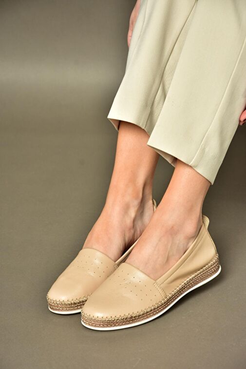 P555002503 Bej Hakiki Deri Günlük Kadın Ayakkabı - Görsel 5