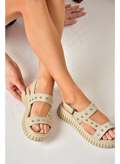 S610576609 Bej Kalın Tabanlı Kadın Sandalet - Görsel 2