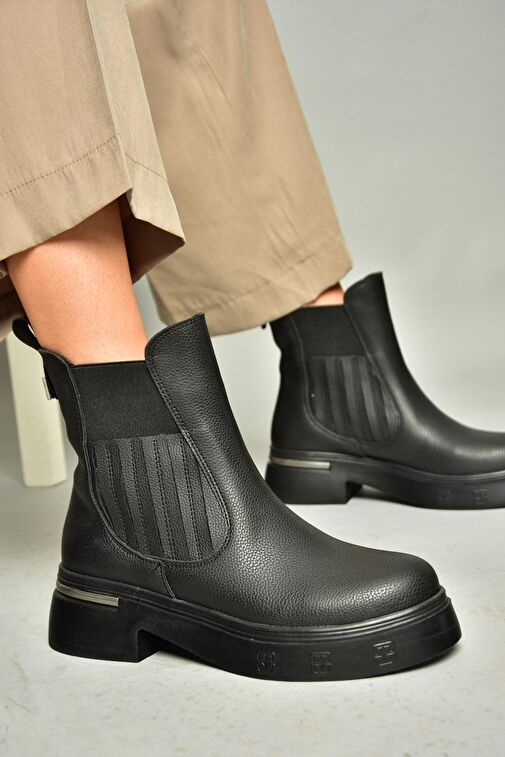 T996334009 Siyah Kalın Tabanlı Kadın Bot - Görsel 2