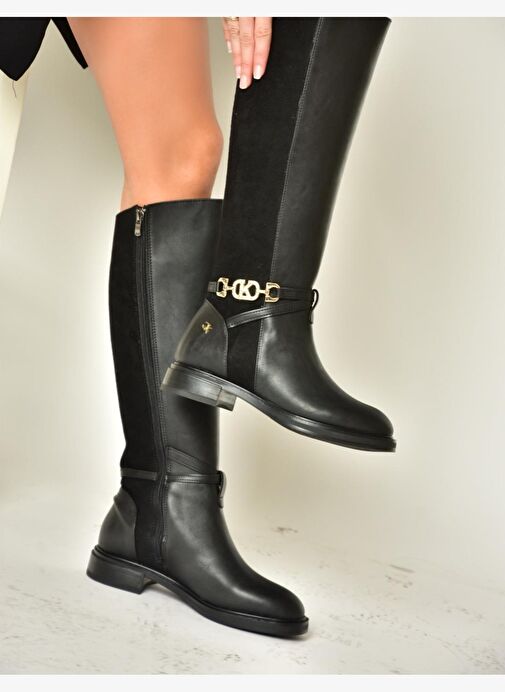 T973000909 Siyah Alçak Tabanlı Kadın Çizme - Görsel 5