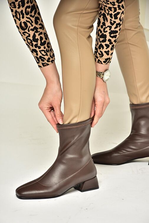 T642749009 Kahverengi Streç Kadın Bot - Görsel 2