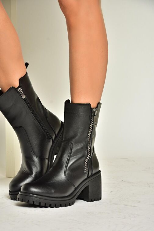 T654095803 Siyah Hakiki Deri Kalın Topuklu Kadın Bot - Görsel 4