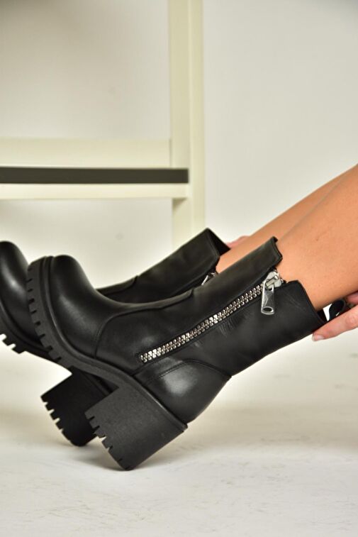 T654095803 Siyah Hakiki Deri Kalın Topuklu Kadın Bot - Görsel 5