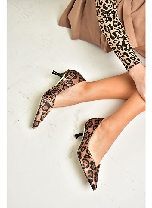 T820055204 Taba Kumaş Alçak İnce Topuklu Kadın Ayakkabı - Görsel 3