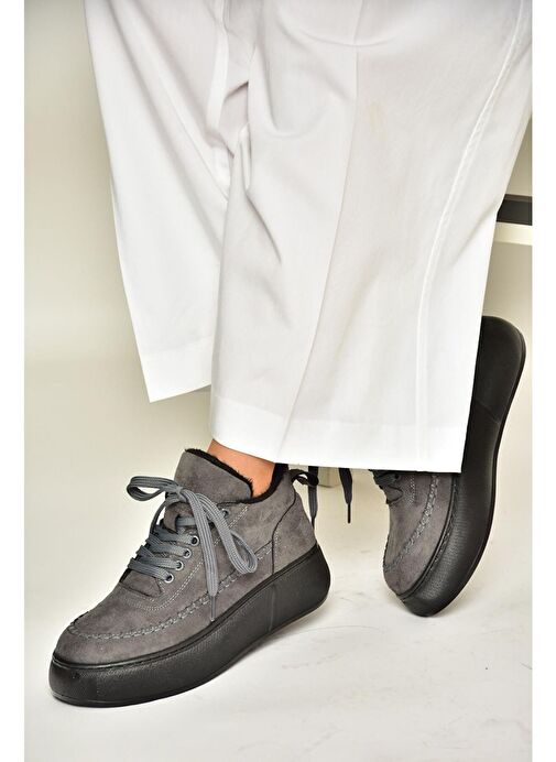 T811845302 Gri Süet Kalın Tabanlı Kadın Ayakkabı - Görsel 2