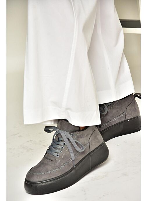 T811845302 Gri Süet Kalın Tabanlı Kadın Ayakkabı - Görsel 3