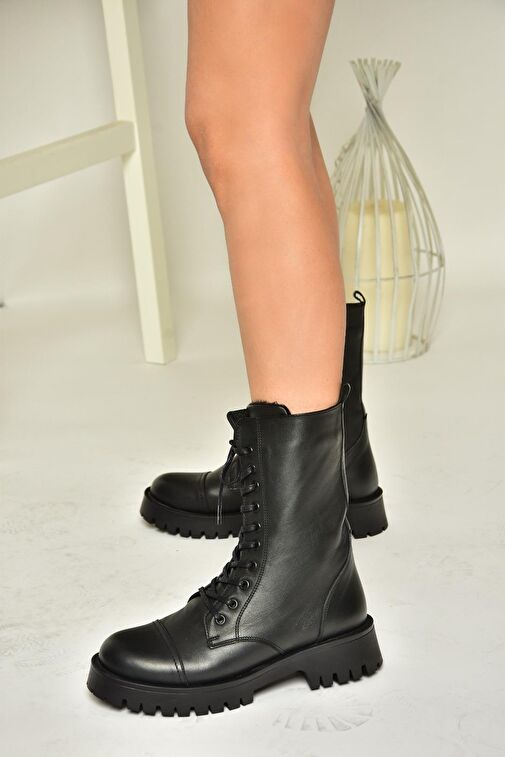 T555054503 Siyah Hakiki Deri Alçak Topuklu Kadın Bot - Görsel 4
