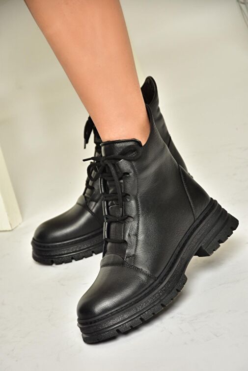 T555102903 Siyah Hakiki Deri Alçak Topuklu Kadın Bot - Görsel 3
