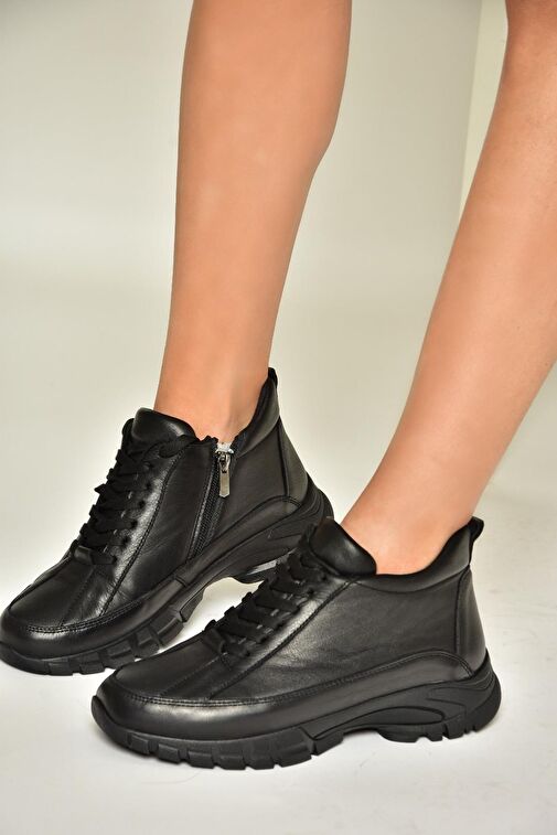 T555130203 Siyah Hakiki Deri Comfort Ortopedik Taban Kadın Bot - Görsel 4