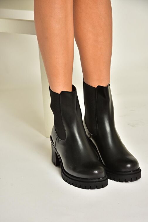 T726981609 Siyah Lastikli Kalın Topuklu Kadın Bot - Görsel 5