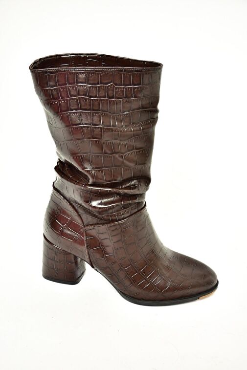 T848243011 Kahverengi Kroko Baskı Kalın Topuklu Kadın Bot - Görsel 7