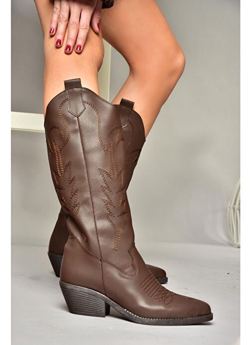 T404401209 Kahverengi Kovboy Model Kadın Çizme - Görsel 4