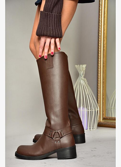 T404550009 Kahverengi Alçak Topuklu Kadın Çizme - Görsel 2