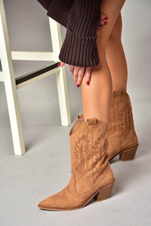 T267655002 Taba Süet Kalın Topuklu Kadın Bot - Görsel 6