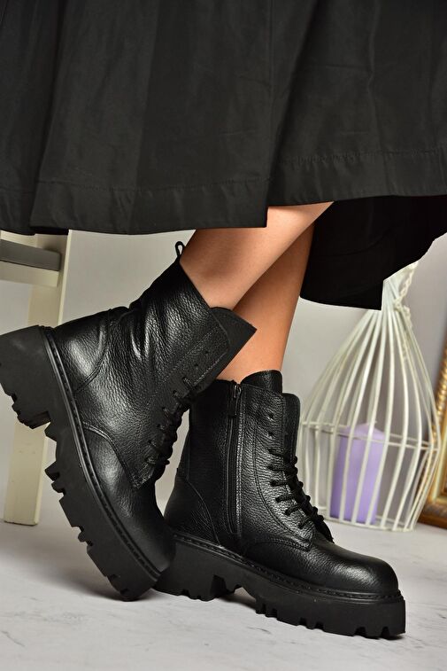 T380170003 Siyah Hakiki Deri Kalın Tabanlı Kadın Bot - Görsel 5