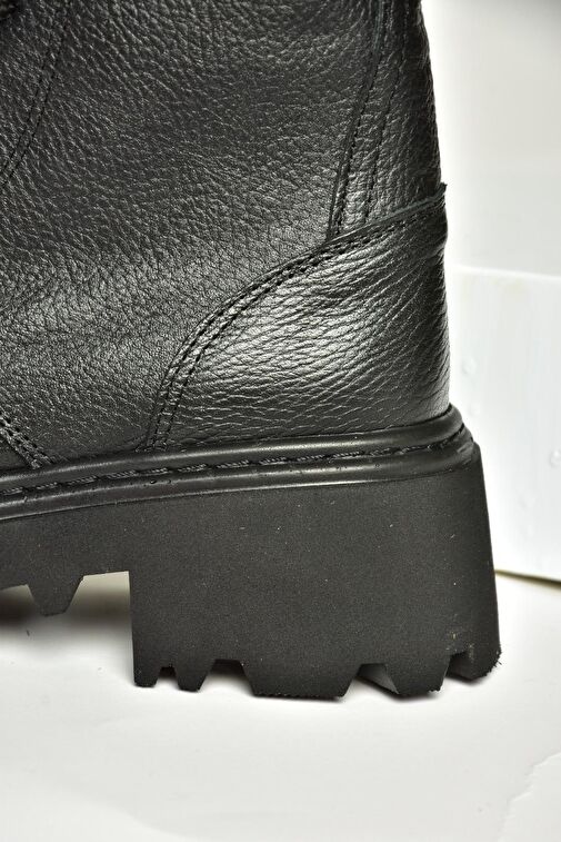 T380170003 Siyah Hakiki Deri Kalın Tabanlı Kadın Bot - Görsel 8