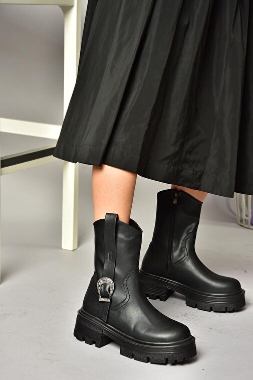 T267096409 Siyah Kalın Tabanlı Kadın Bot - Görsel 4