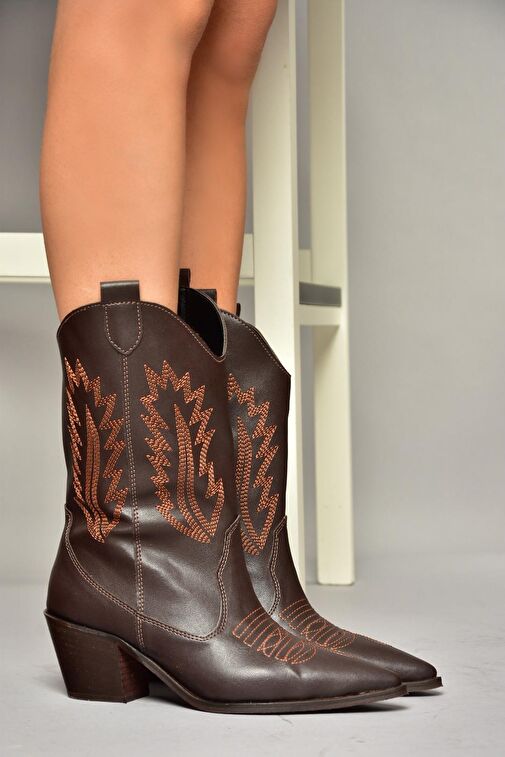 T267655009 Kahverengi Kalın Topuklu Kadın Bot - Görsel 4