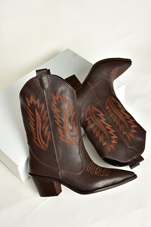 T267655009 Kahverengi Kalın Topuklu Kadın Bot - Görsel 7