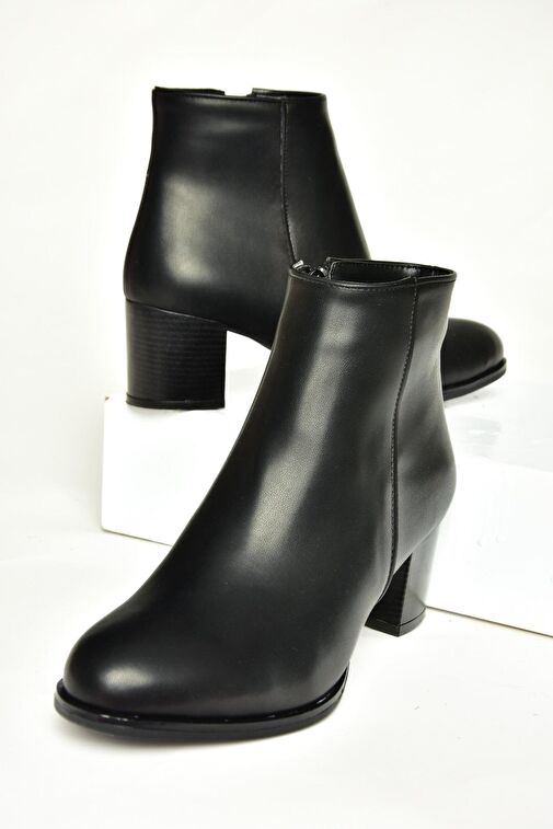 T820180009 Siyah Kalın Topuklu Kadın Bot - Görsel 7