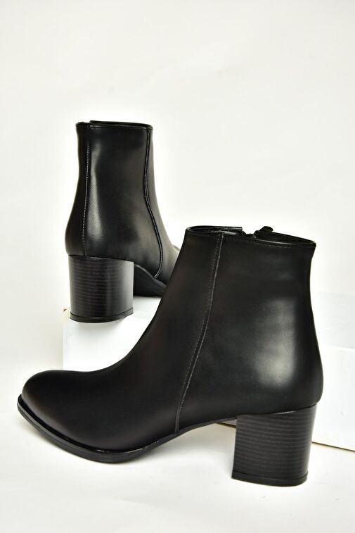 T820180009 Siyah Kalın Topuklu Kadın Bot - Görsel 8