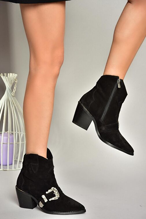 T380395002 Siyah Süet Taş Detaylı Kadın Bot - Görsel 6