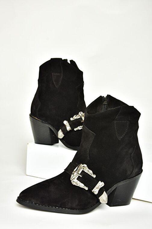 T380395002 Siyah Süet Taş Detaylı Kadın Bot - Görsel 7