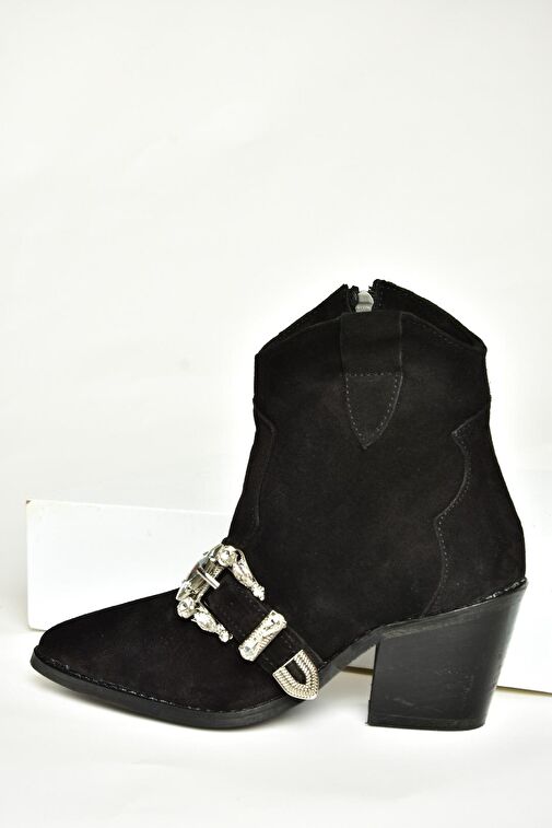 T380395002 Siyah Süet Taş Detaylı Kadın Bot - Görsel 9