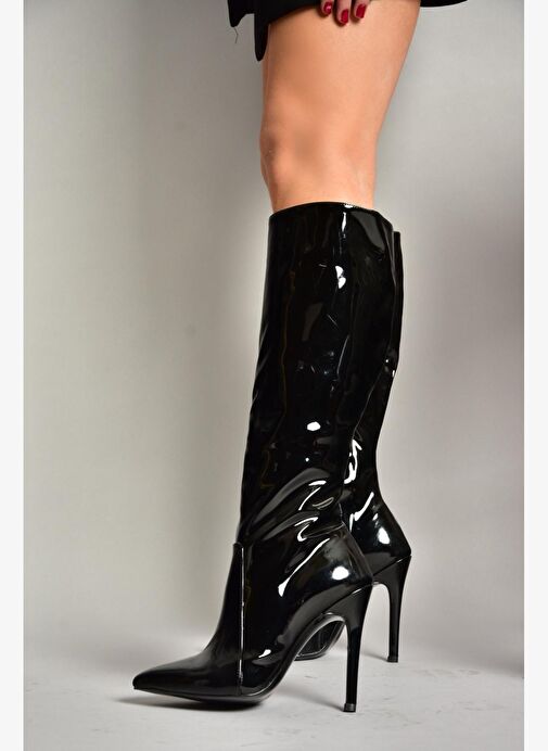 N372530108 Siyah Rugan İnce Topuklu Sivri Burun Kadın Çizme - Görsel 3