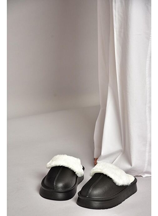 T918264209 Siyah İçi Peluş Kadın Terlik - Görsel 4