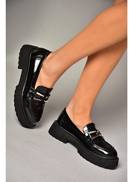 T996198408 Siyah Rugan Kalın Tabanlı Makosen Kadın Ayakkabı - Görsel 4