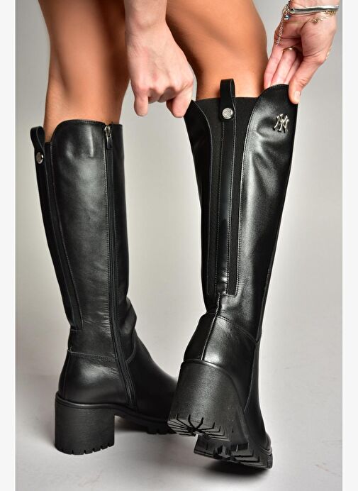 R654034003 Siyah Gerçek Deri Kalın Topuklu Kadın Çizme - Görsel 4